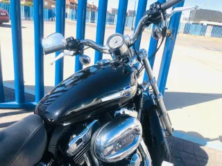 Harley Davidson Sportster XL 1200 Negra