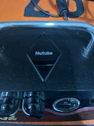 Amplificador vox 50 watts medio kilo de peso