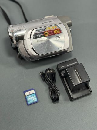 Videocámara Panasonic VDR-D300