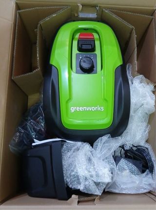 Robot cortacésped Greenworks OPTIMOW S