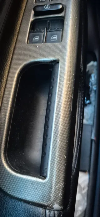 Asidero aluminio Golf IV Bora