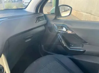 Peugeot 208 2018