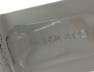 2385758 llanta 5g0601025aa volkswagen golf edition