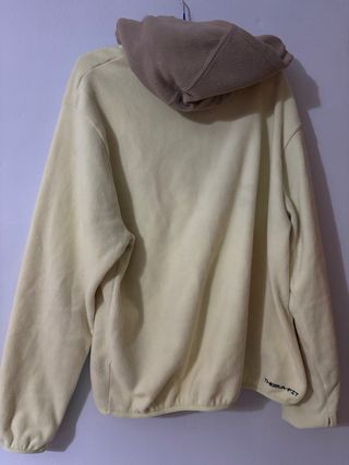Forro polar Nike amarillo y marrón