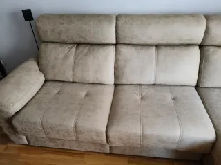 Sofá chaise longue beige polipiel