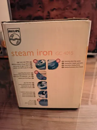 Plancha de vapor Philips GC 4015