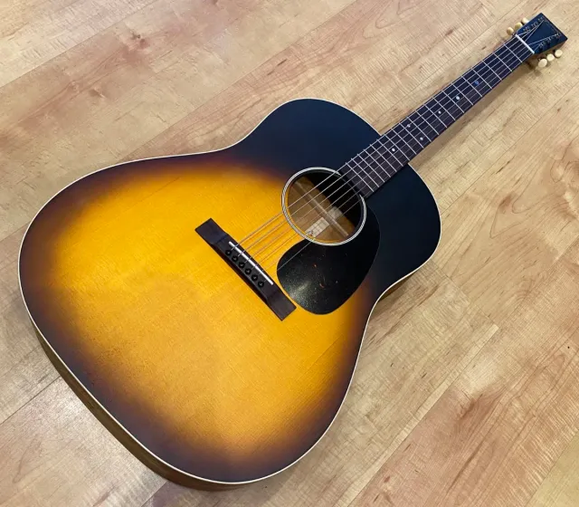 Martin DSS-17 Guitarra Acústica