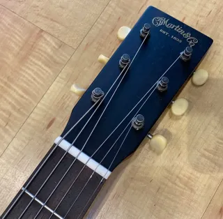 Martin DSS-17 Guitarra Acústica