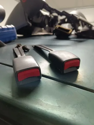 Encaixes de cintos dianteiros toyota yaris xp10