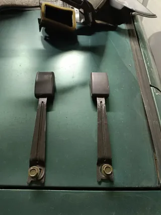 Encaixes de cintos dianteiros toyota yaris xp10