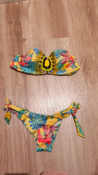 Bikini estampado bordado tropical talla S