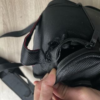 Cámara Canon EOS 1000D + Accesorios