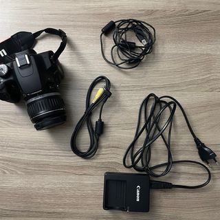 Cámara Canon EOS 1000D + Accesorios