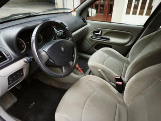 Renault Clio 2005