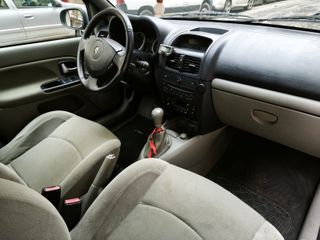 Renault Clio 2005