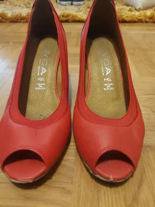 Zapatos Peeptoes Rojos Talla 37