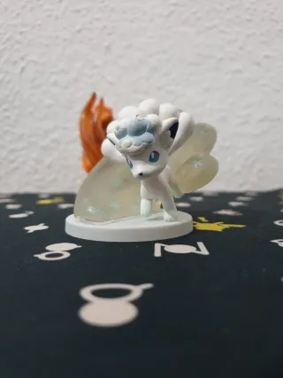 Figuras Vulpix Kanto y Alola