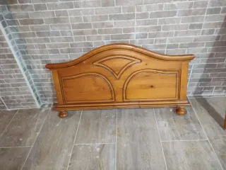 Cabecero de madera provenzal