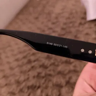 Óculos Miu Miu Pretos