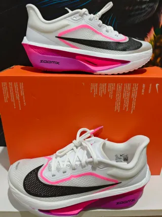 Nike Zoom Fly 6, Diseño unixes