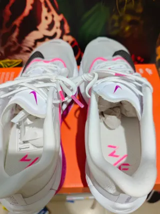 Nike Zoom Fly 6, Diseño unixes