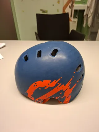 Casco Oxelo Azul y Naranja