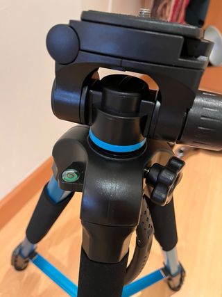 Trípode Neewer Azul