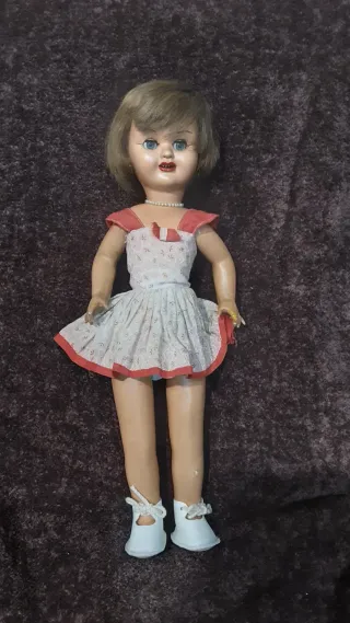 Muñeca antigua Chelito de José Berenguer