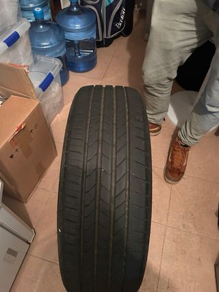 Neumáticos Bridgestone Alenza 001