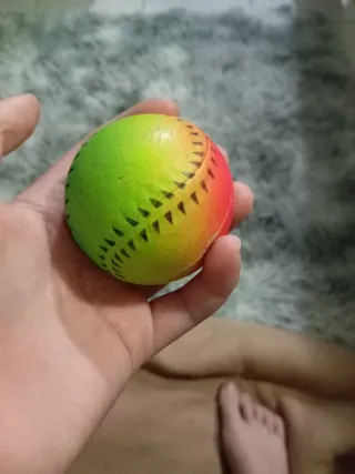 Pelota de béisbol multicolor