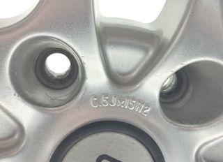 Suzuki 2423460 1s0601025ar llanta jimny hard top