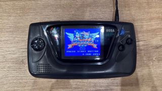 Sega Game Gear con pantalla IPS