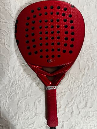Pala Wilson Vela Pro V2 Roja