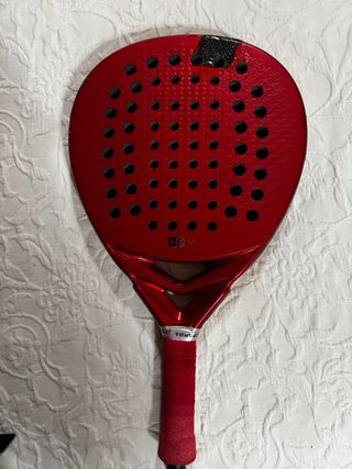 Pala Wilson Vela Pro V2 Roja