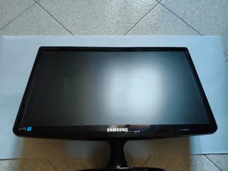 Monitor Samsung SyncMaster SA100