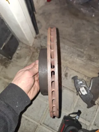 Pinzas de freno delanteras BMW 325i E36