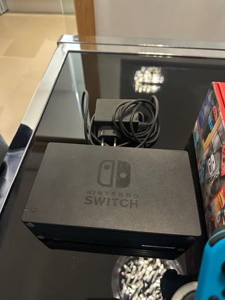 Nintendo Switch Completa + 2 juegos