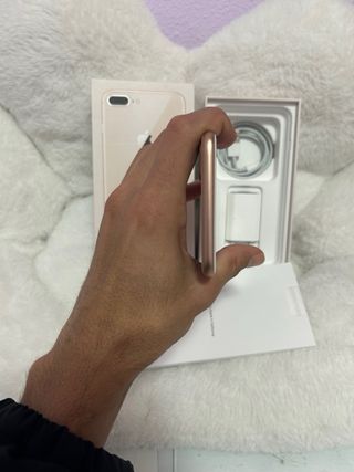 iPhone 8 Plus Dorado