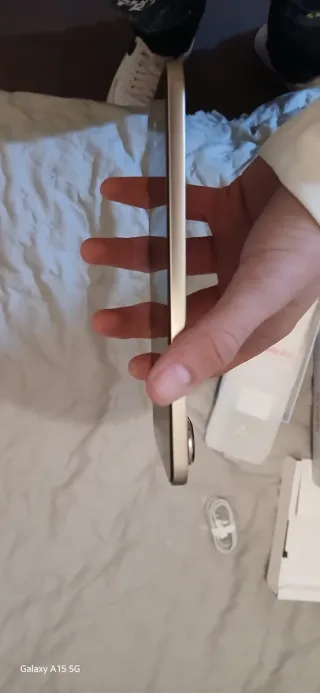 ZTE Nubia Air 256GB 8GB RAM color dorado