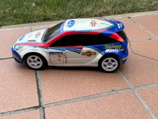 Coche teledirigido Ford Rally Sport