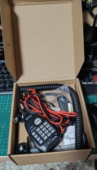 Emisora Retevis RT95 Bibanda VHF/UHF