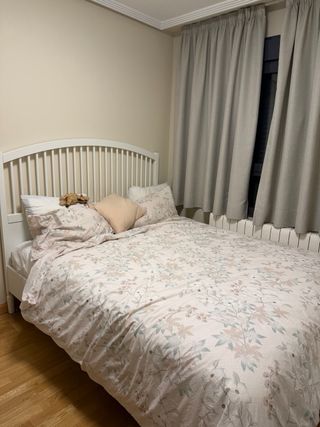 Cama completa con cabecero y somier