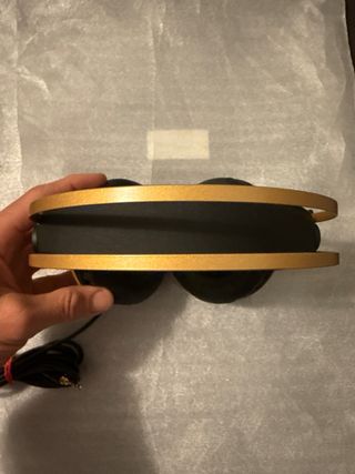 Auriculares AKG K92 Negro/Dorado