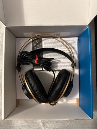 Auriculares AKG K92 Negro/Dorado