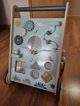 Correpasillos actividades Vertbaudet