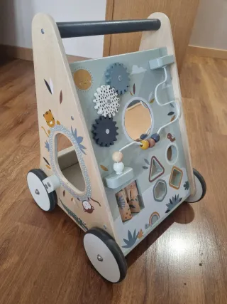 Correpasillos actividades Vertbaudet