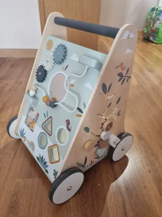 Correpasillos actividades Vertbaudet