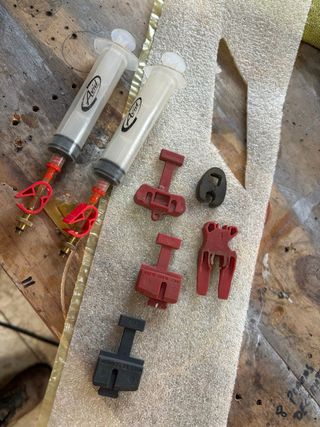 Kit purgado frenos Avid jeringas