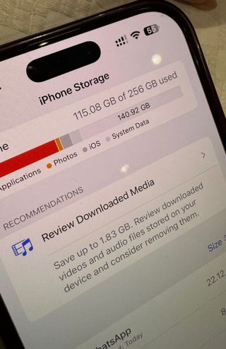 iPhone 16 Pro Max 256GB Dorado