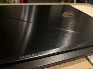 Laptop Gamer ASUS ROG Strix GL703G